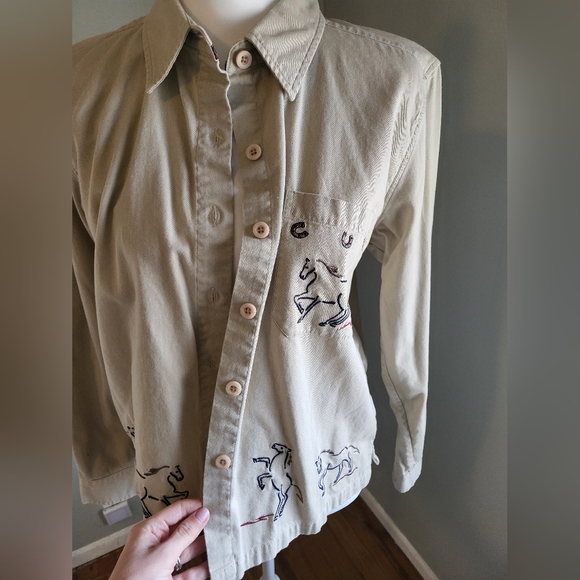 Christopher & Banks - Picture 6 of 10